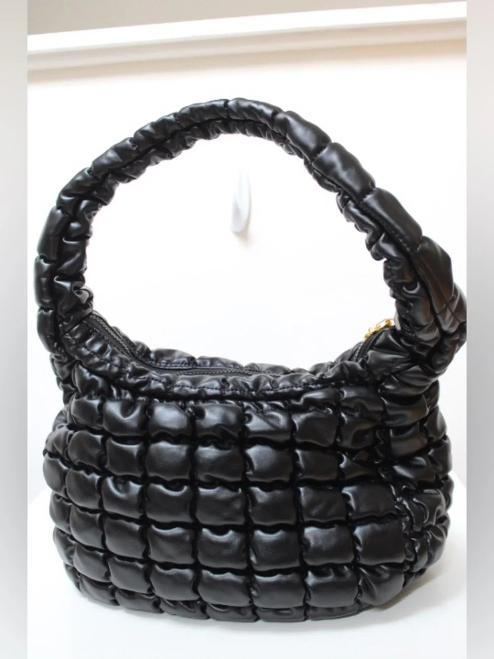 NWOT Urban Expressions hobo bag